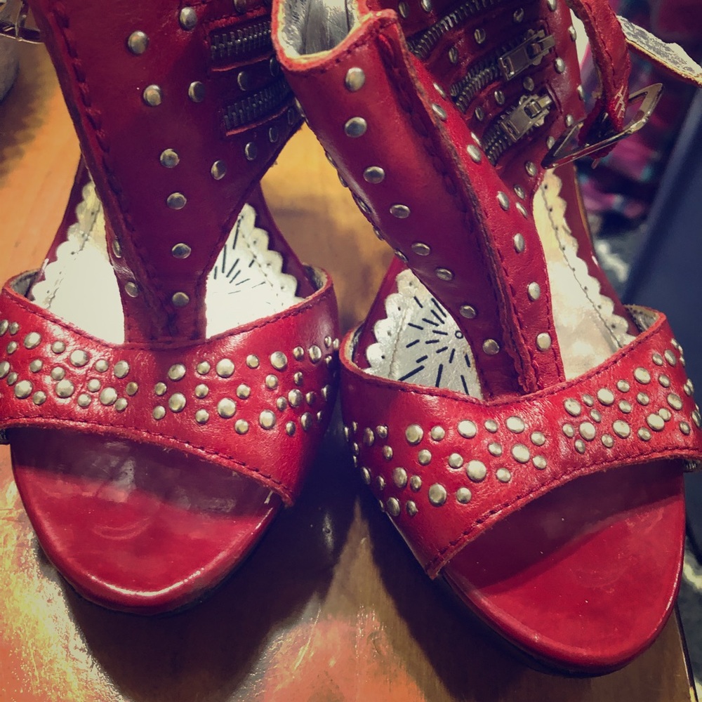 Cute red shoes